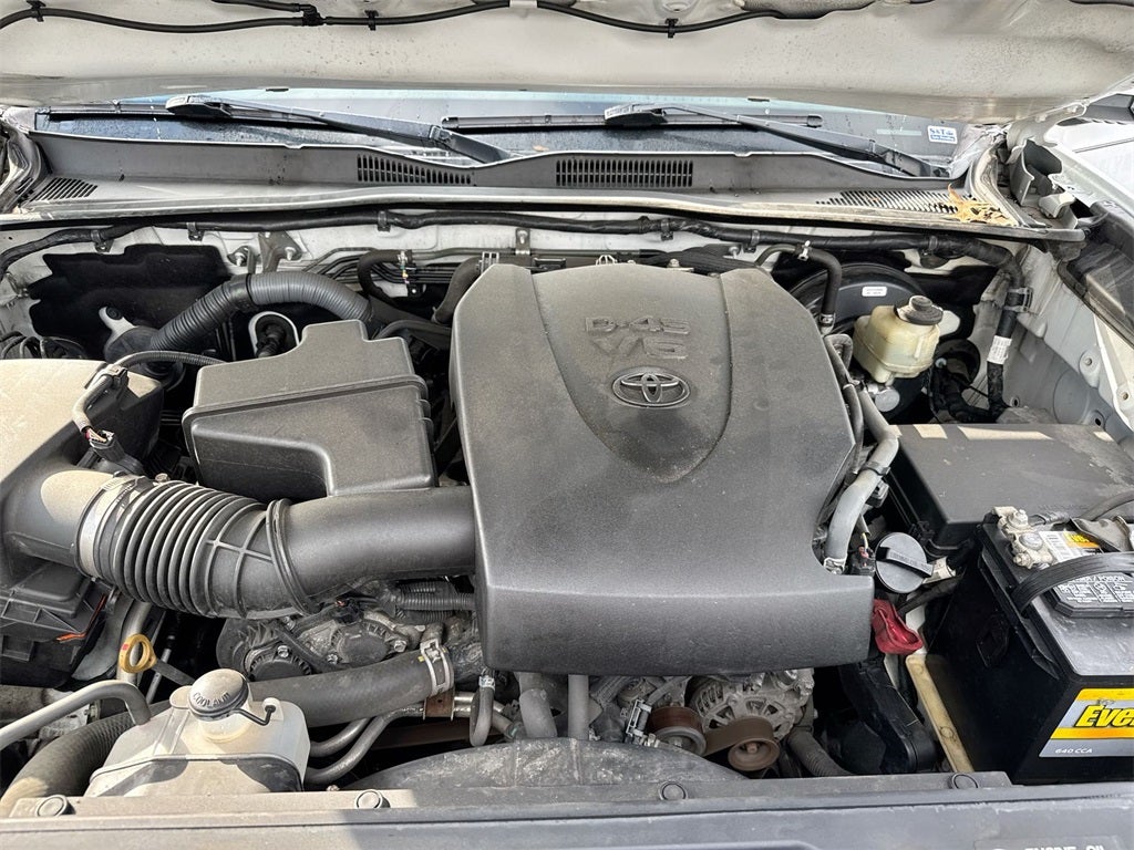 2016 Toyota Tacoma SR5