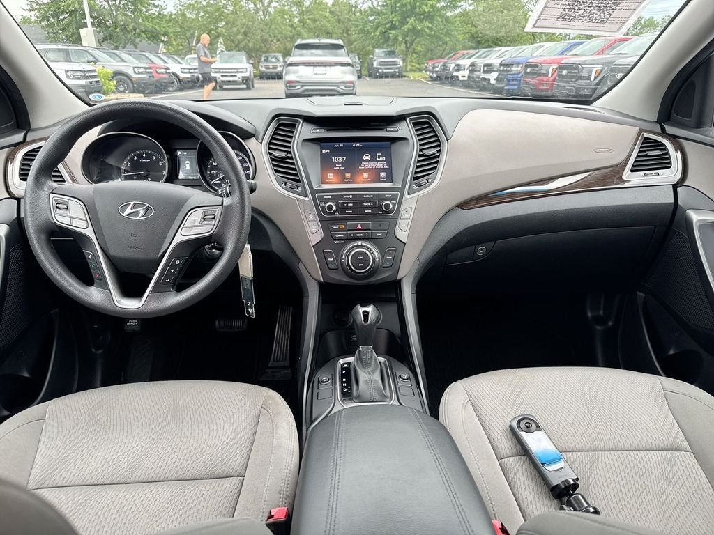 2017 Hyundai Santa Fe Sport 2.4 Base