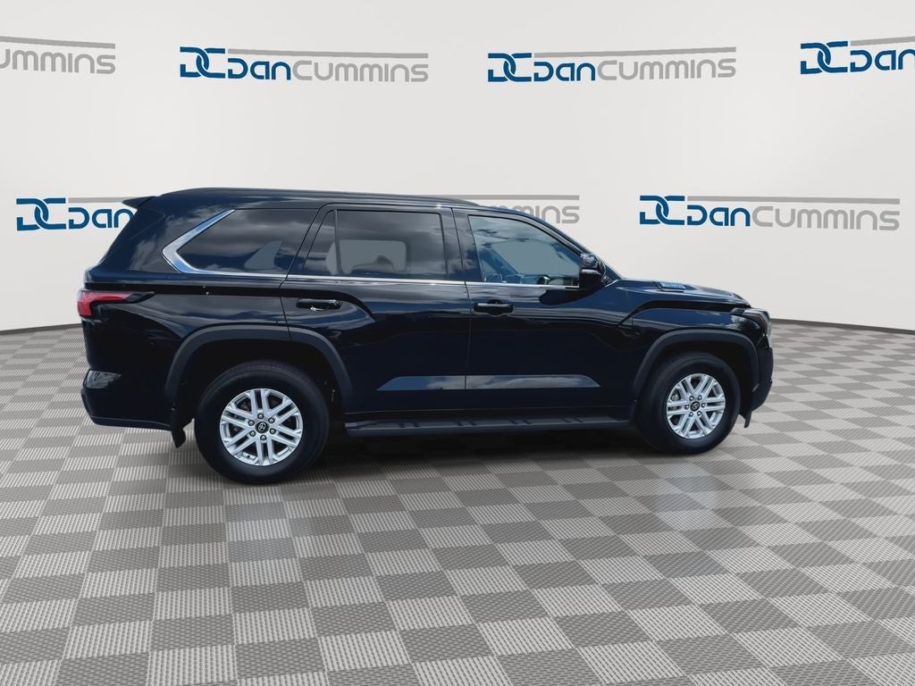 2025 Toyota Sequoia SR5