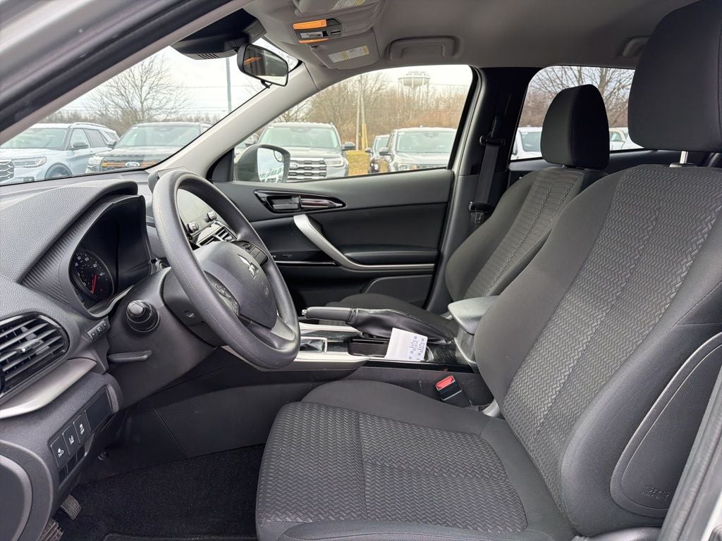 2024 Mitsubishi Eclipse Cross LE