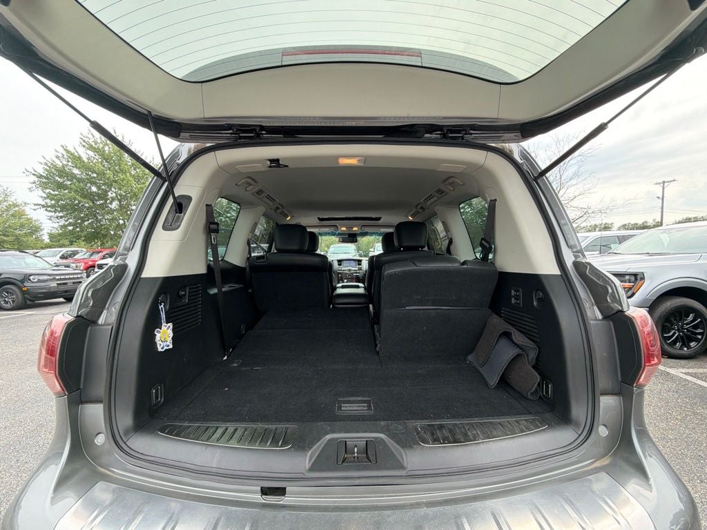 2017 INFINITI QX80 Base
