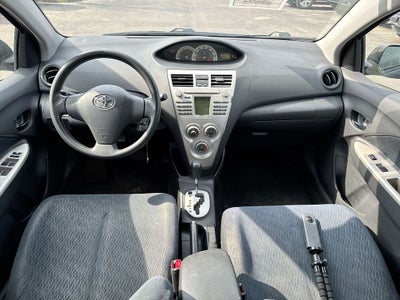 2007 Toyota Yaris Base