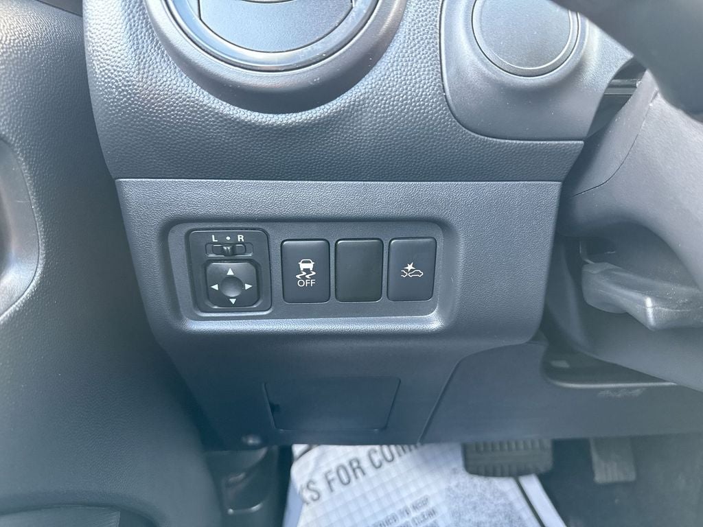 2022 Mitsubishi Mirage ES