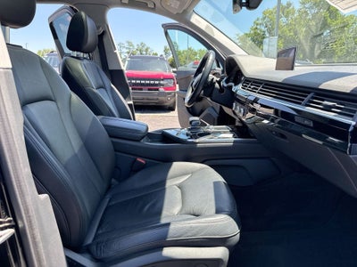 2019 Audi Q7 55 Premium Plus