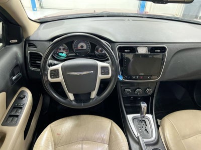 2013 Chrysler 200 Limited