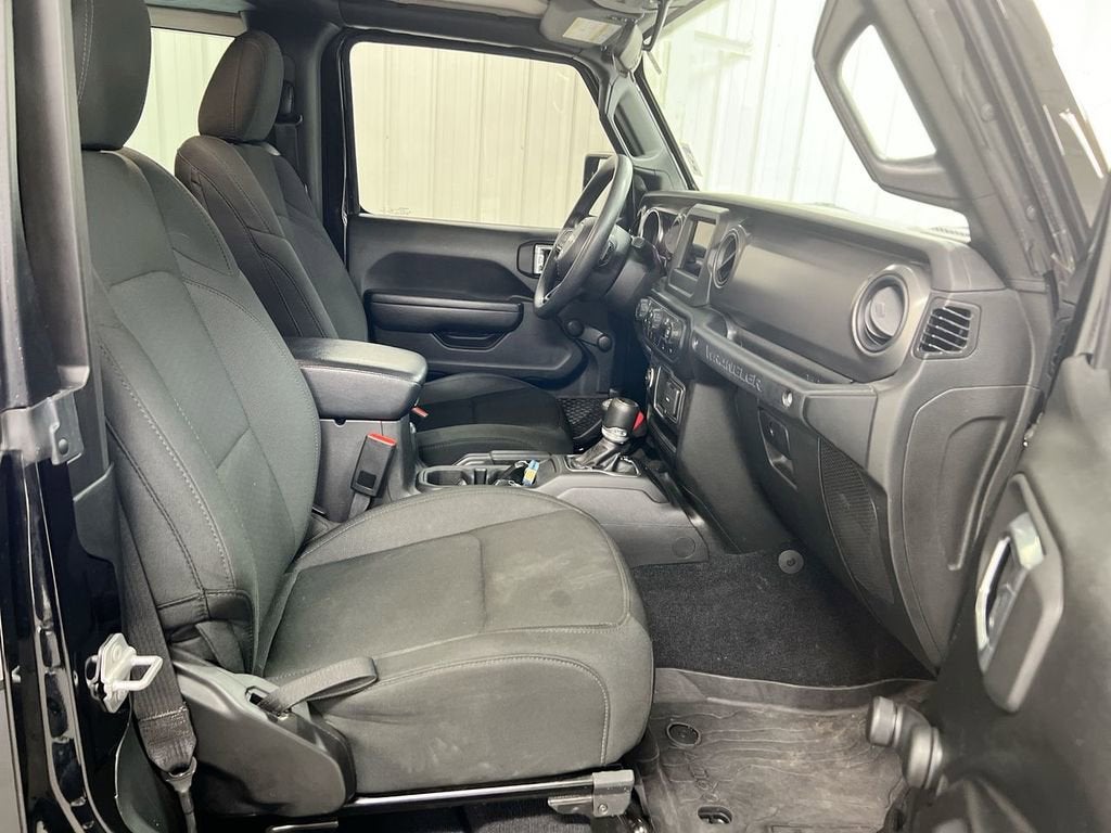 2022 Jeep Wrangler Sport