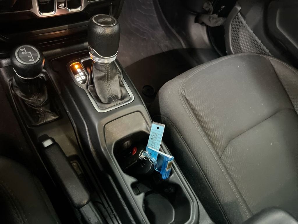 2023 Jeep Wrangler Sport Altitude