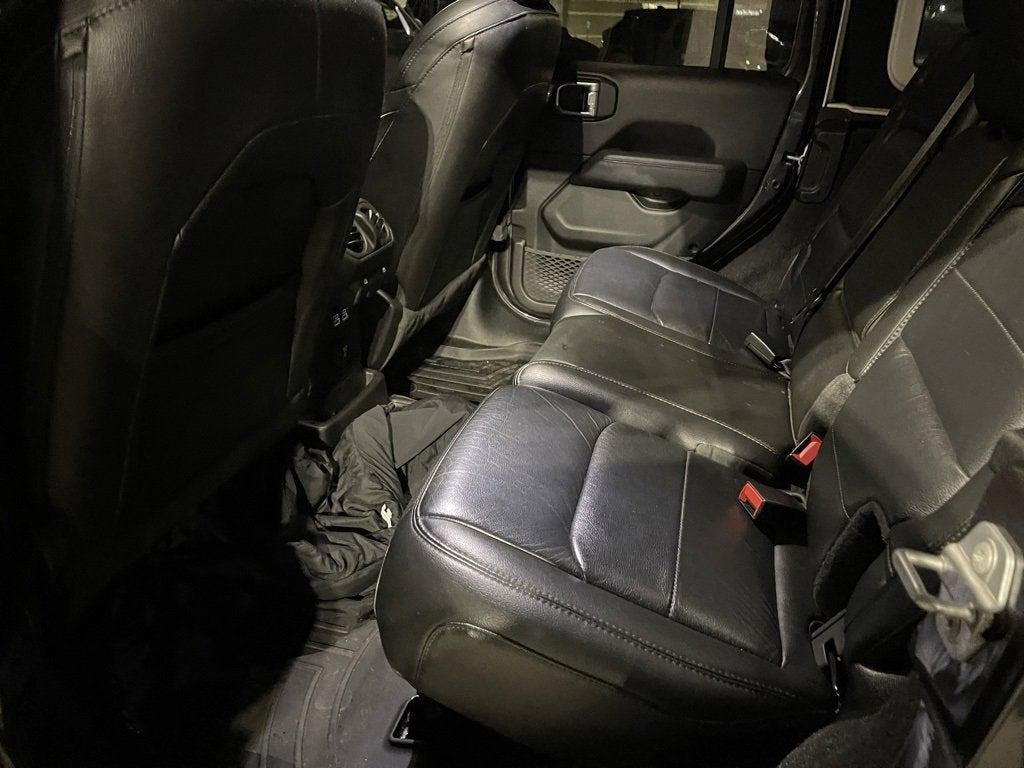 2021 Jeep Wrangler Unlimited Sahara Altitude