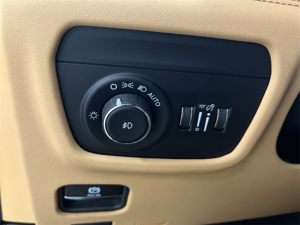 2023 Jeep Grand Cherokee L Summit Reserve