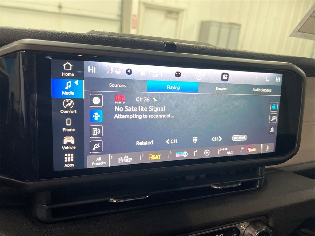 2024 Jeep Gladiator Sport S