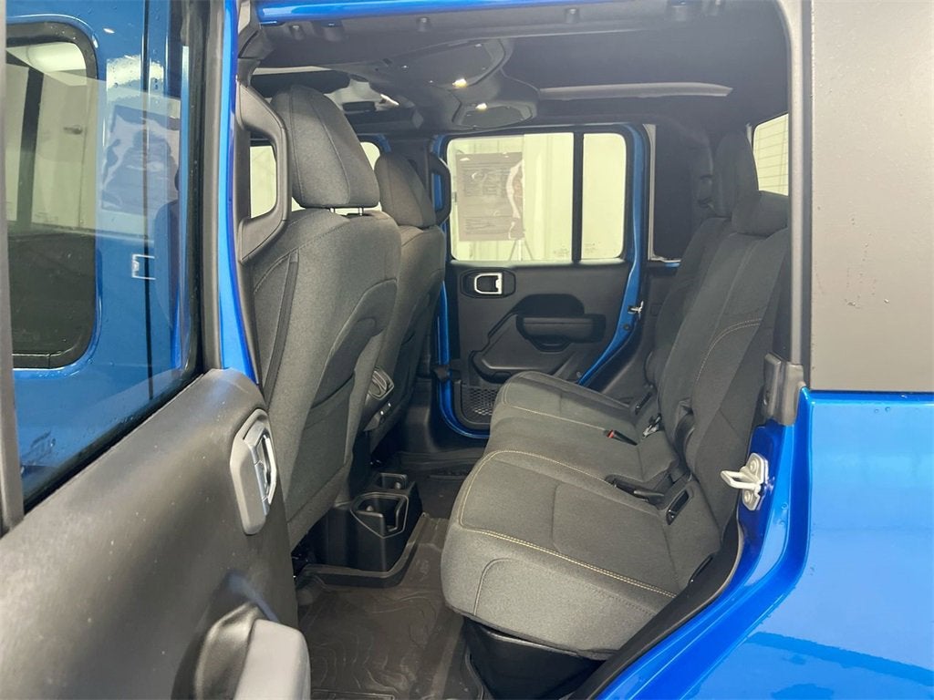 2024 Jeep Gladiator Sport S