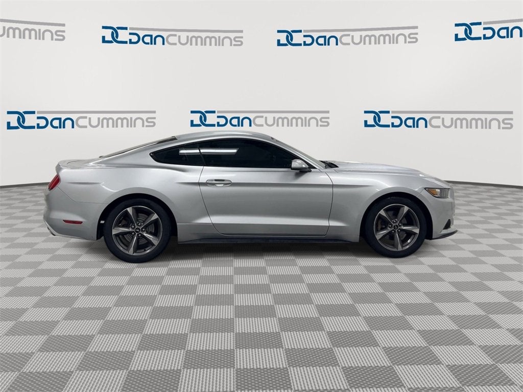 2015 Ford Mustang V6