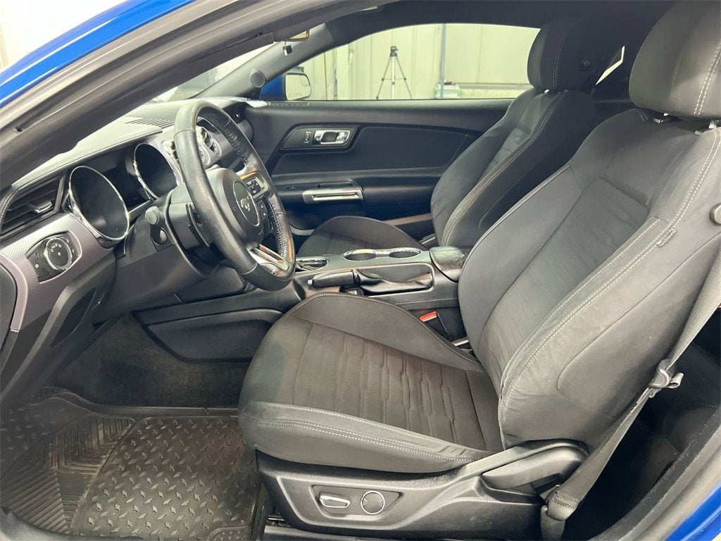 2017 Ford Mustang EcoBoost