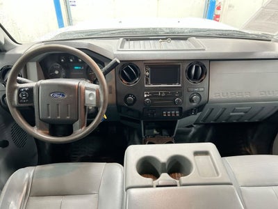 2014 Ford Super Duty F-550 DRW Lariat