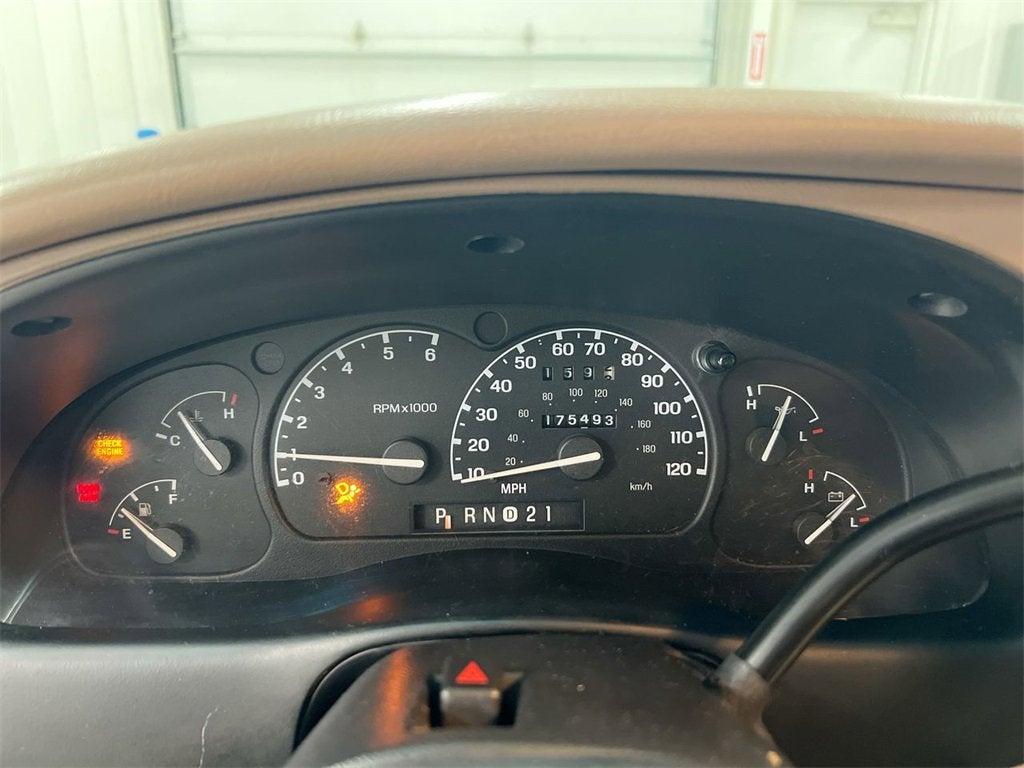 1997 Ford Explorer XL