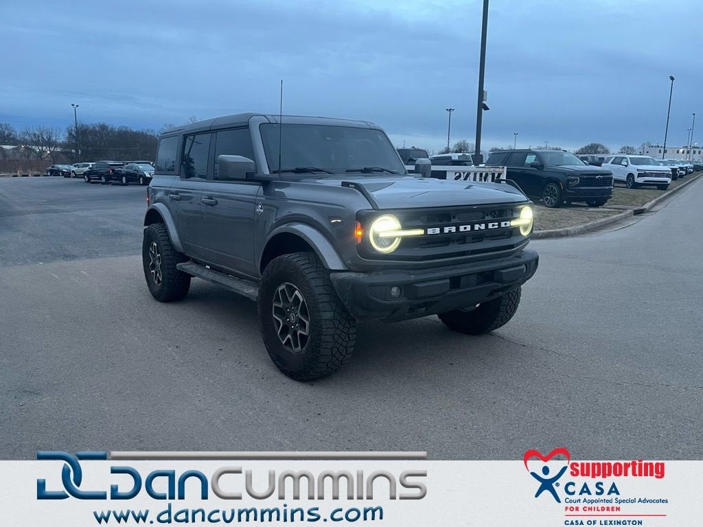 2022 Ford Bronco Base