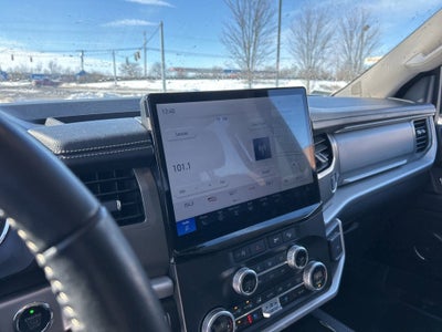 2024 Ford Expedition XLT