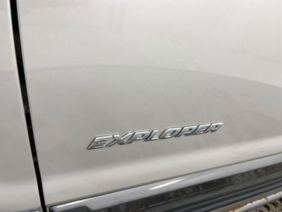 2004 Ford Explorer XLT