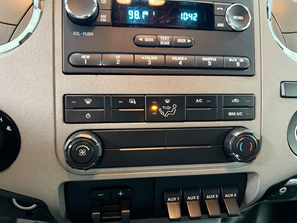 2016 Ford Super Duty F-350 SRW Lariat