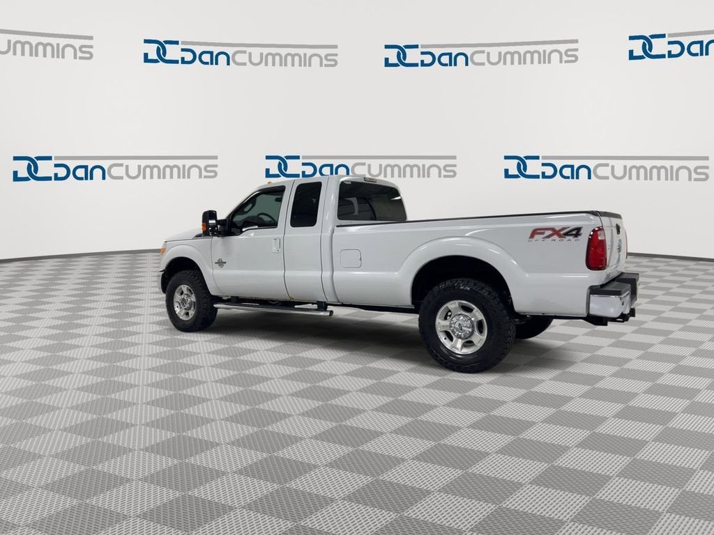 2016 Ford Super Duty F-350 SRW Lariat