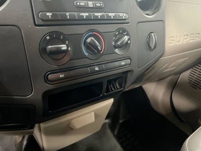2010 Ford Super Duty F-250 SRW XL
