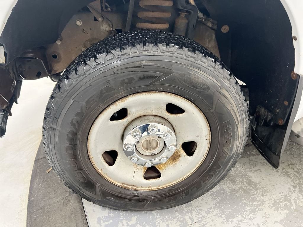 2010 Ford Super Duty F-250 SRW XL