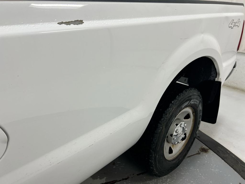 2010 Ford Super Duty F-250 SRW XL