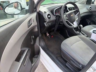 2017 Chevrolet Sonic LT