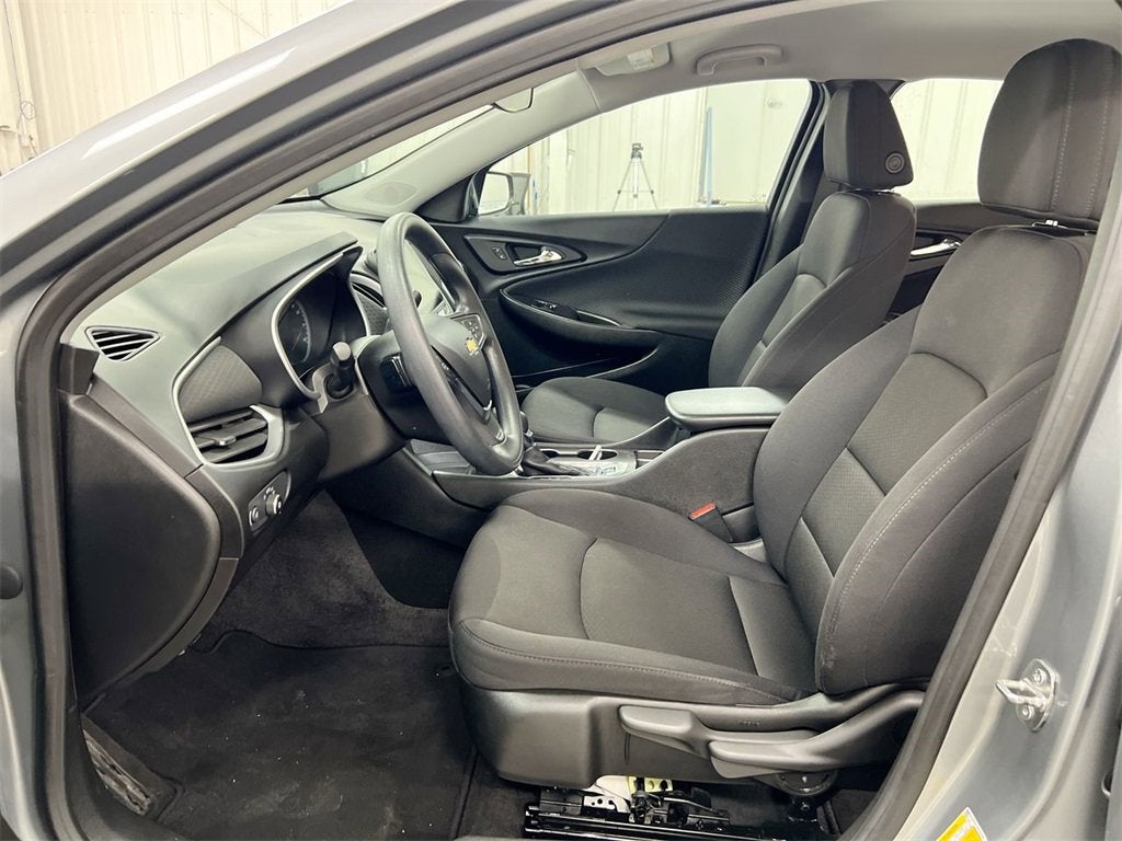 2024 Chevrolet Malibu LS