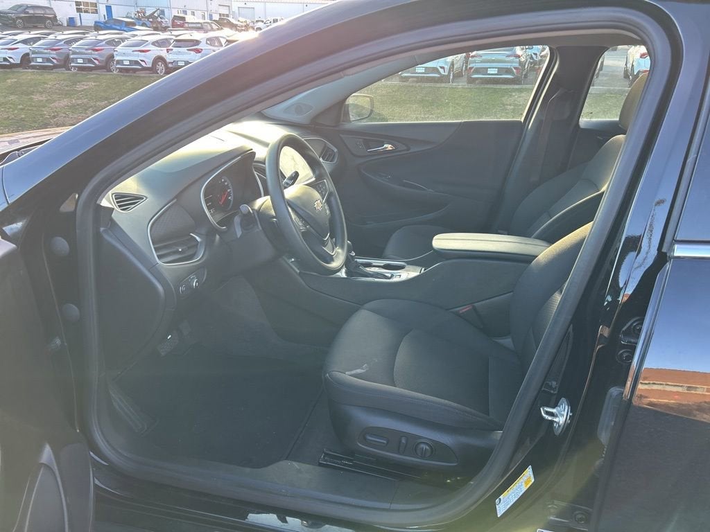 2025 Chevrolet Malibu 1LT