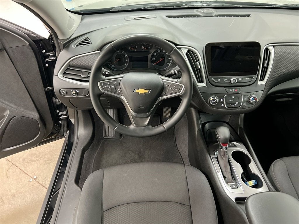 2023 Chevrolet Malibu RS