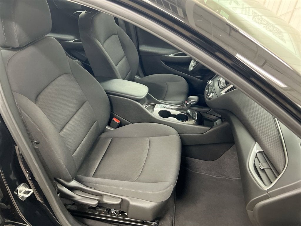 2023 Chevrolet Malibu RS