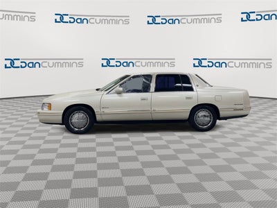 1999 Cadillac Deville Base