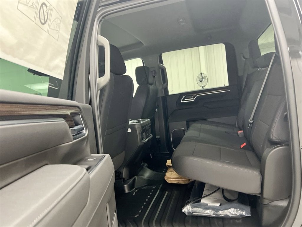 2026 Chevrolet Silverado 3500 HD Chassis Cab LT