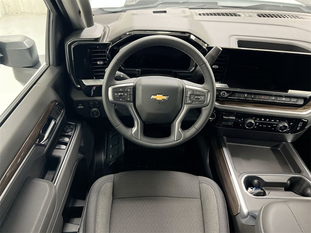 2026 Chevrolet Silverado 3500 HD Chassis Cab LT