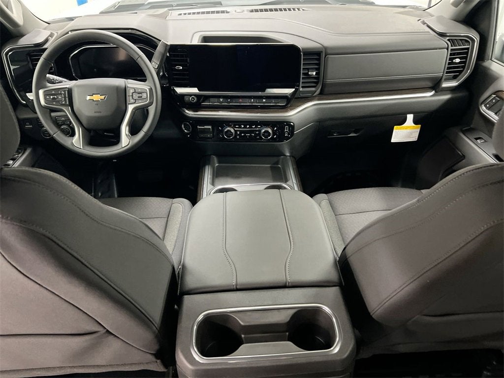 2026 Chevrolet Silverado 3500 HD Chassis Cab LT