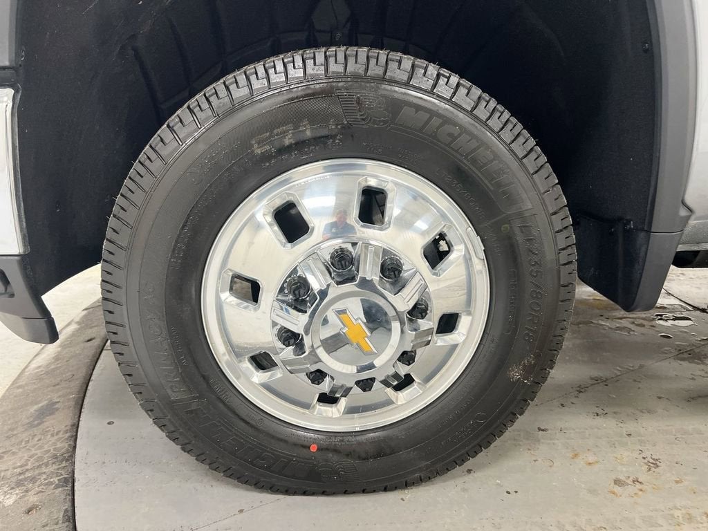 2026 Chevrolet Silverado 3500 HD WT DRW