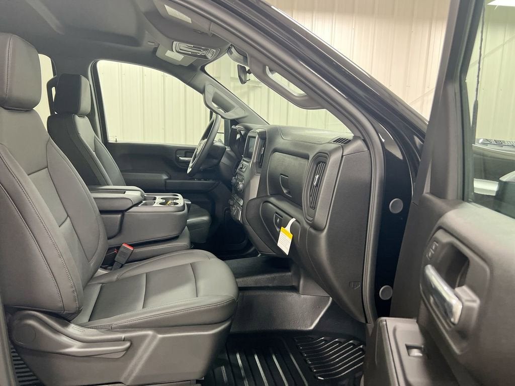 2026 Chevrolet Silverado 3500 HD WT DRW