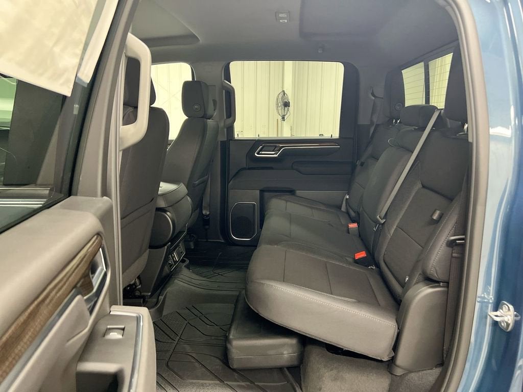 2026 Chevrolet Silverado 3500 HD LT - Photo 18