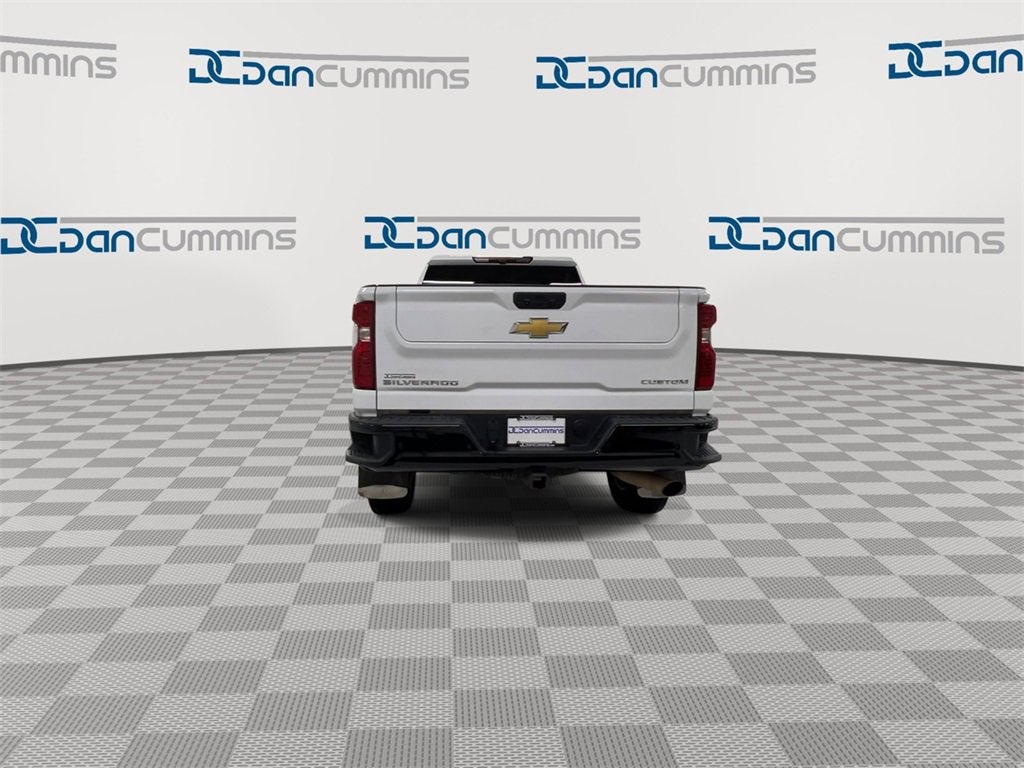 2024 Chevrolet Silverado 2500 HD Custom
