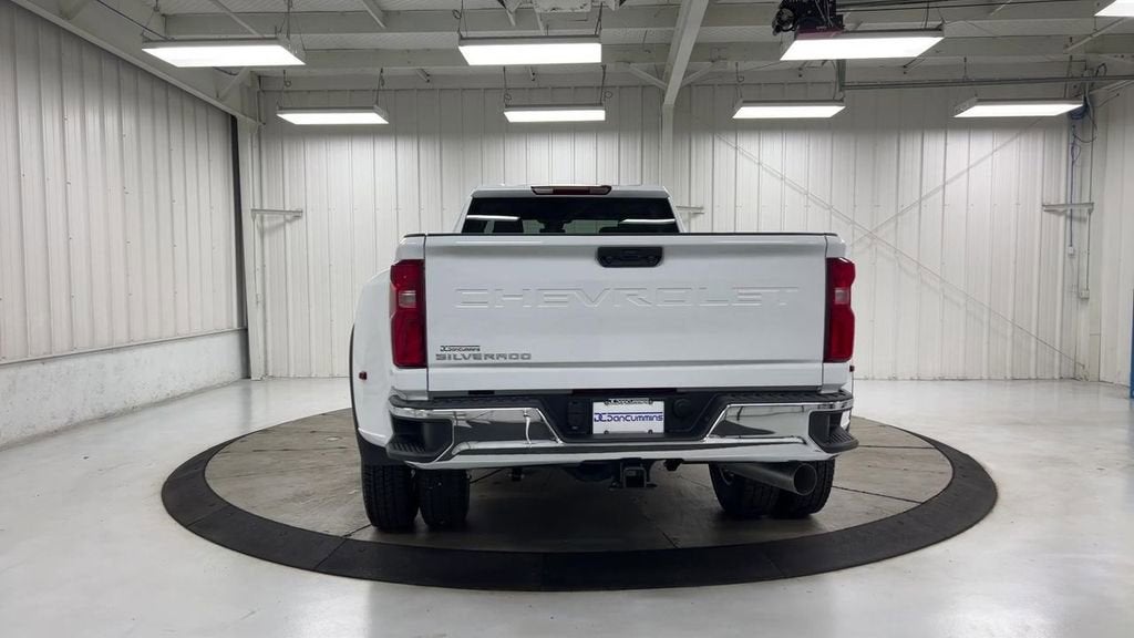 2024 Chevrolet Silverado 3500 HD WT DRW