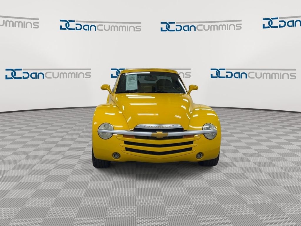 2004 Chevrolet SSR LS