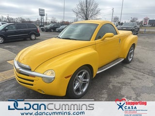 2004 Chevrolet SSR LS
