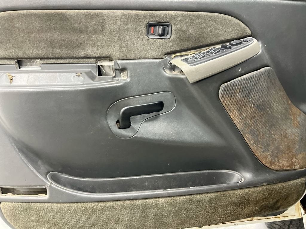 2003 Chevrolet Silverado 2500 HD LS