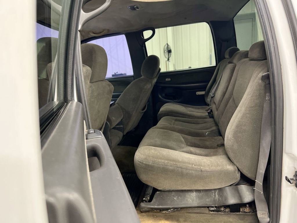 2003 Chevrolet Silverado 2500 HD LS