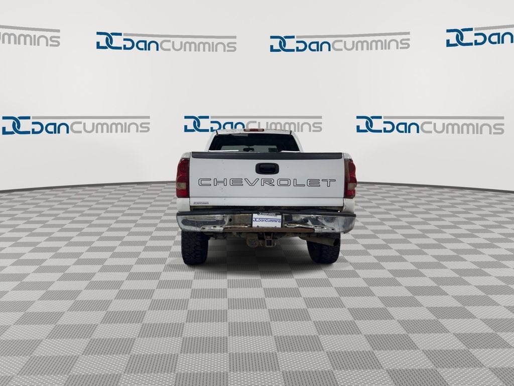 2003 Chevrolet Silverado 2500 HD LS