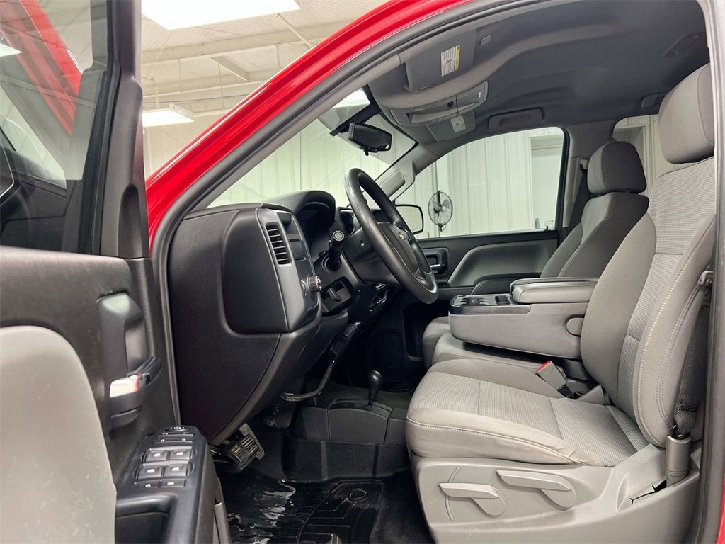 2018 Chevrolet Silverado 1500 Custom