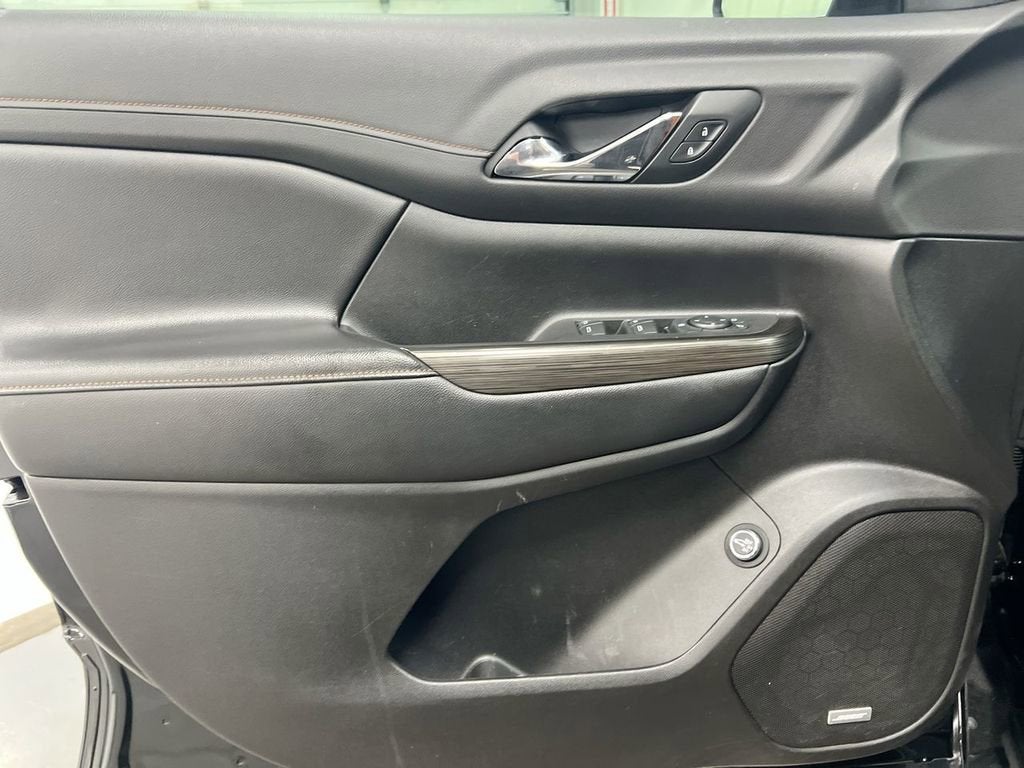 2019 GMC Acadia SLT