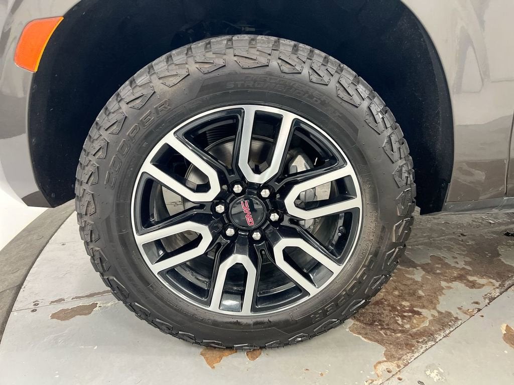 2021 GMC Yukon AT4