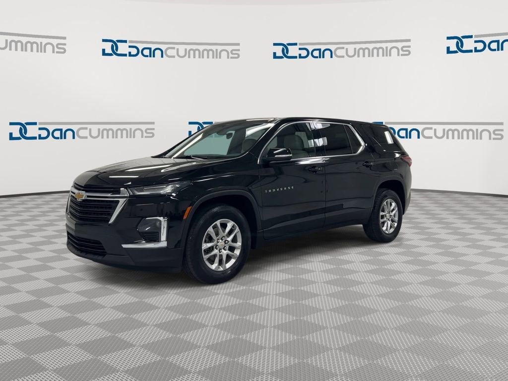 2023 Chevrolet Traverse LS